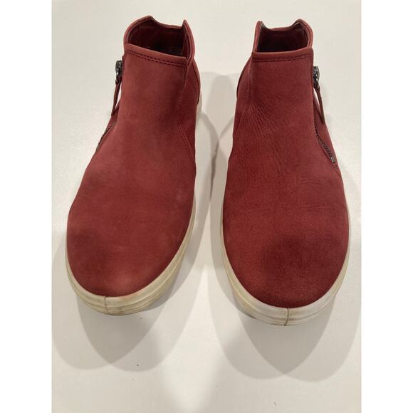 ECCO Women Burgundy Red Soft 7 Nubuck Zip Ankle Bootie Sz 41 Extra Wide Sneaker - Picture 7 of 7